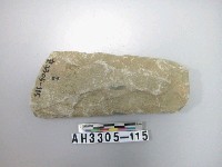 藏品(大長條形打製石斧)的圖片